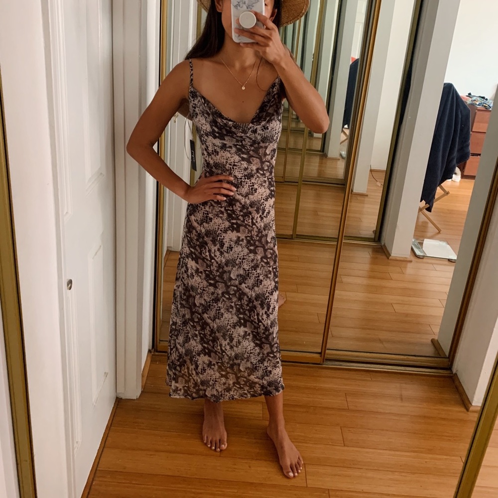 Lulu’s Maxi Snakeskin Mesh Dress Small